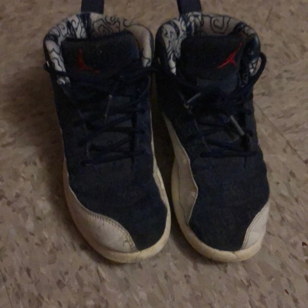 Jordan 12s